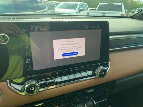 New 2025 GMC Canyon AT4 w/ Nightfall Edition image 22