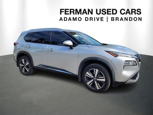 Used 2021 Nissan Rogue SL image 1