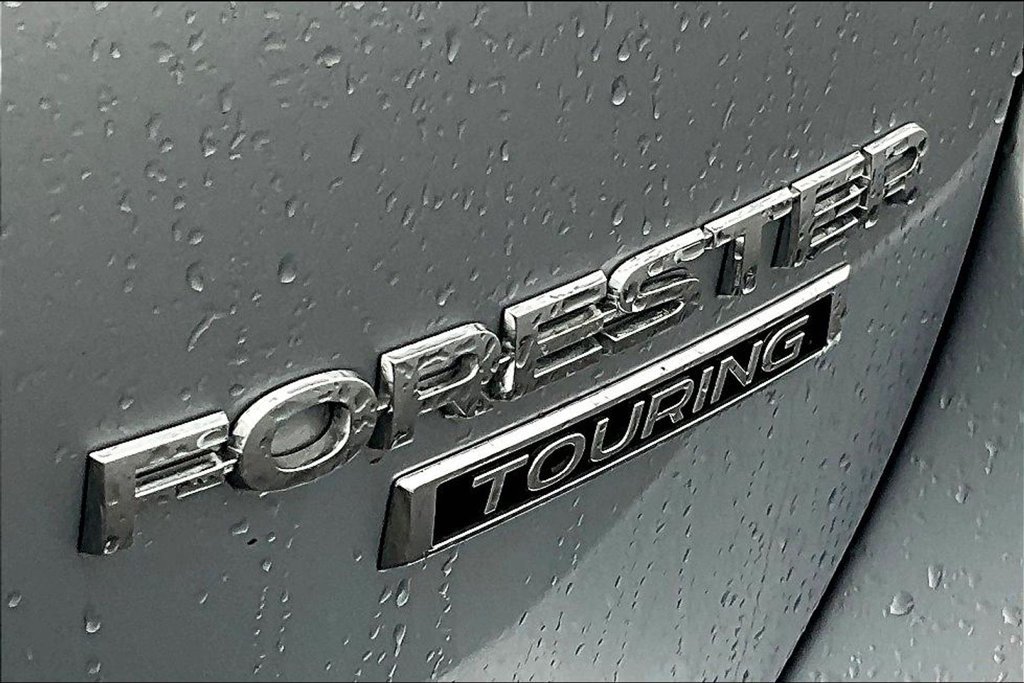 Used 2024 Subaru Forester Touring w/ POP Package 3 AWD/4WD image 24
