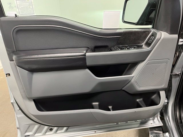 Used 2025 Ford F150 XLT w/ Equipment Group 301A Standard RWD image 19