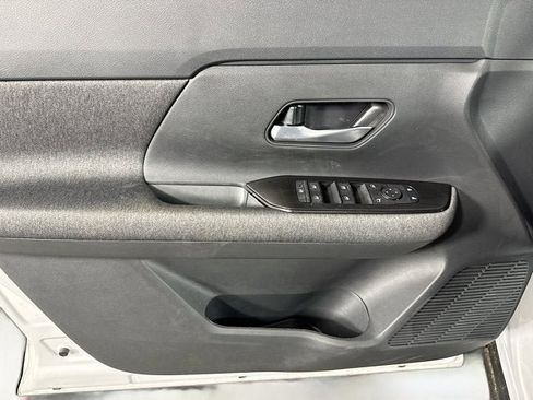 New 2026 Nissan Kicks SV image 16