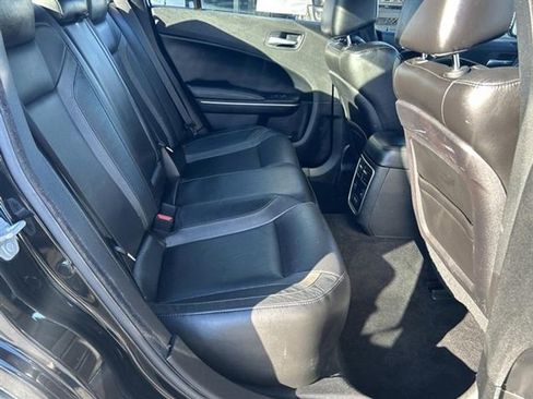 Used 2021 Dodge Charger SXT w/ Leather Interior Group image 23