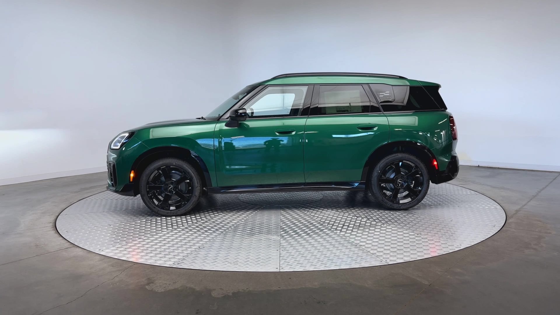 Used 2027 MINI Cooper Countryman S w/ Comfort Package Max AWD/4WD image 5