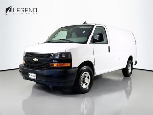 Used 2021 Chevrolet Express 2500 w/ Driver Convenience Package RWD image 1