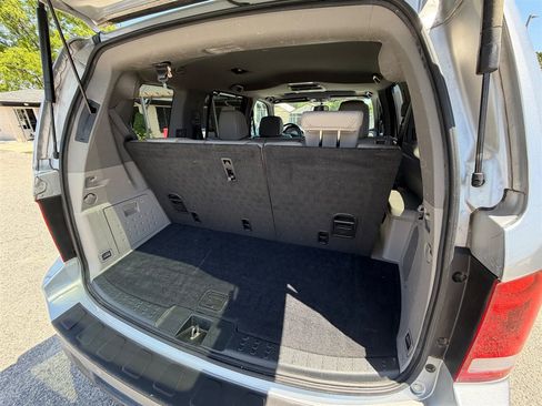 Used 2014 Honda Pilot Touring image 22