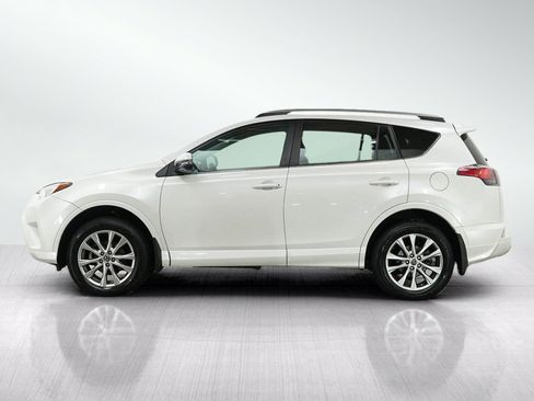 Used 2018 Toyota RAV4 Platinum AWD/4WD image 2