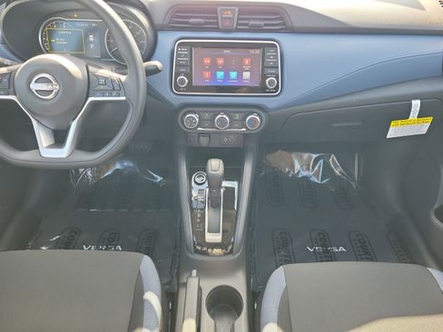 New 2025 Nissan Versa SV w/ Trunk Package FWD image 15