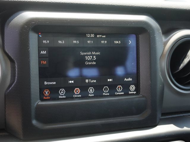 Used 2022 Jeep Wrangler Unlimited Sport AWD/4WD image 21