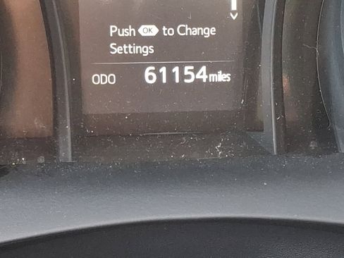 Used 2024 Toyota Camry LE image 19