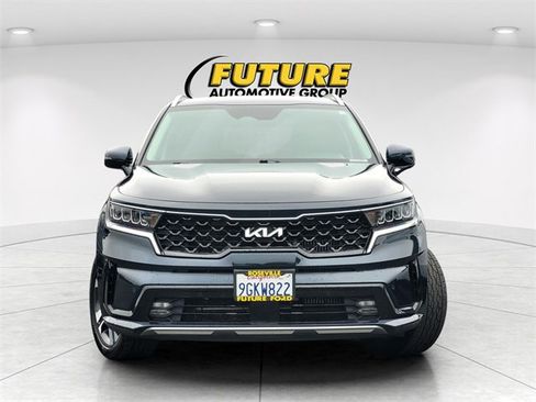Used 2023 Kia Sorento EX image 2