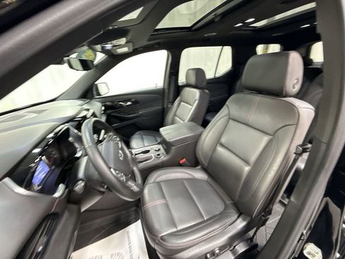 Certified 2023 Chevrolet Traverse RS w/ LPO, Floor Liner Package image 20