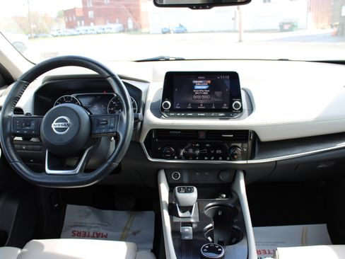 Certified 2021 Nissan Rogue SL image 19