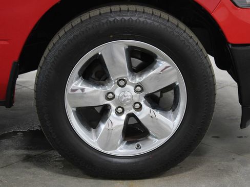 Used 2017 RAM 1500 Big Horn RWD image 16