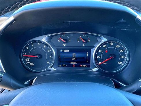 Used 2024 Chevrolet Equinox LT w/ LPO, Floor Liner Package image 13