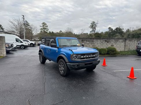 Used 2023 Ford Bronco Big Bend image 2