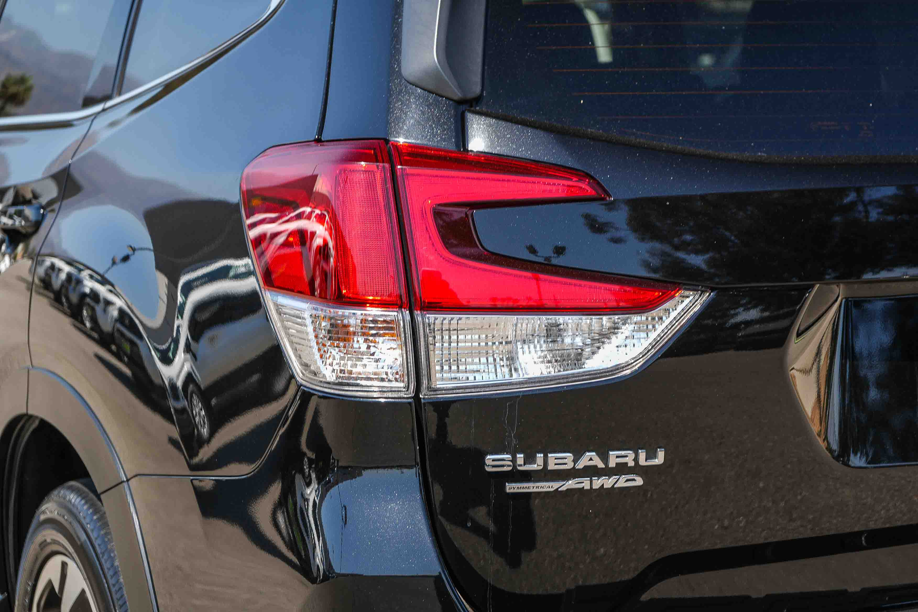 Used 2024 Subaru Forester Touring w/ Convenience Package AWD/4WD image 9