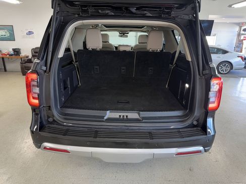 Used 2024 Ford Expedition Max Limited AWD/4WD image 31