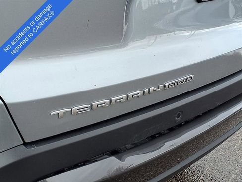 Used 2025 GMC Terrain Elevation image 10