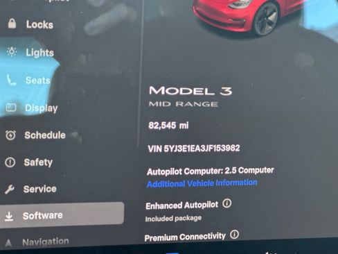Used 2018 Tesla Model 3 Mid Range image 29