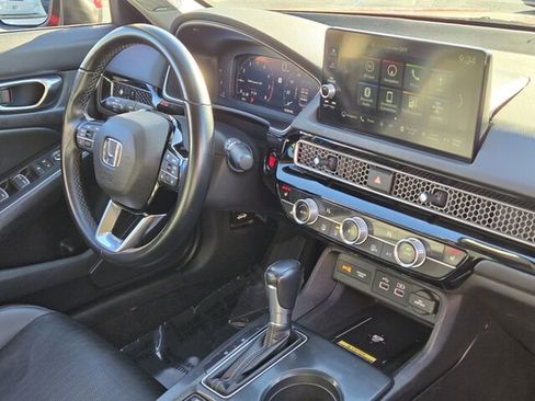 Used 2022 Honda Civic Touring image 21