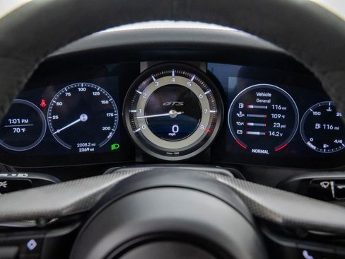 Certified 2024 Porsche 911 Carrera GTS image 23