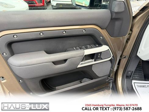 Used 2022 Land Rover Defender 110 X-Dynamic SE image 19