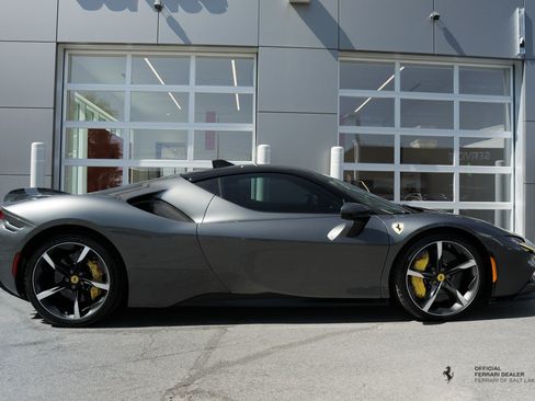 Certified 2023 Ferrari SF90 Stradale AWD/4WD image 7