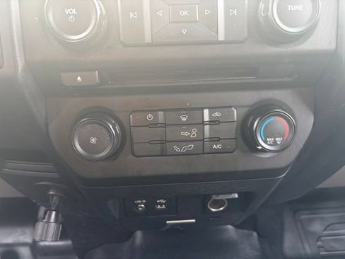 Used 2015 Ford F150 XL w/ Equipment Group 101A Mid AWD/4WD image 11