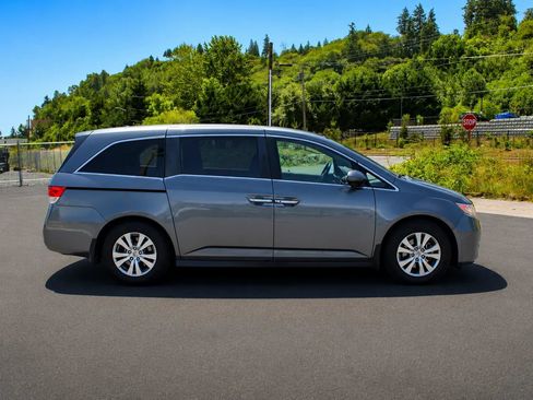 Used 2016 Honda Odyssey EX-L image 9