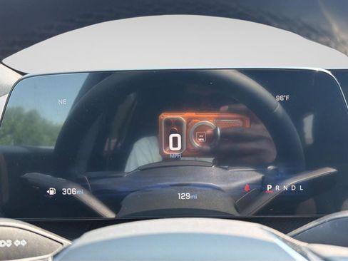 New 2026 Chevrolet Equinox LT w/ Safety and Technology Package FWD image 21