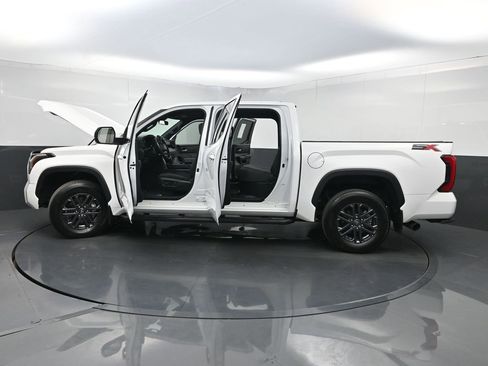 Used 2025 Toyota Tundra SR5 RWD image 37