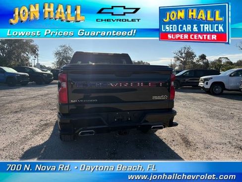 Used 2024 Chevrolet Silverado 1500 High Country w/ Technology Package image 9