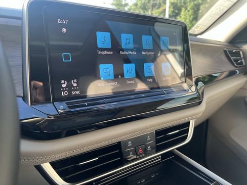 New 2026 Volkswagen Atlas SE FWD image 20