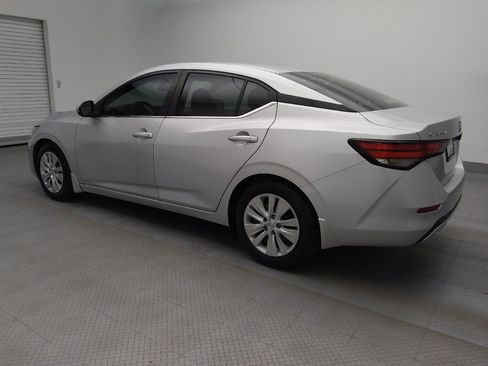 Used 2021 Nissan Sentra S image 3