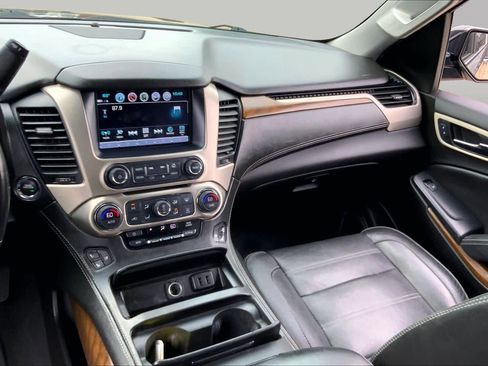 Used 2019 GMC Yukon Denali w/ Denali Ultimate Package RWD image 7