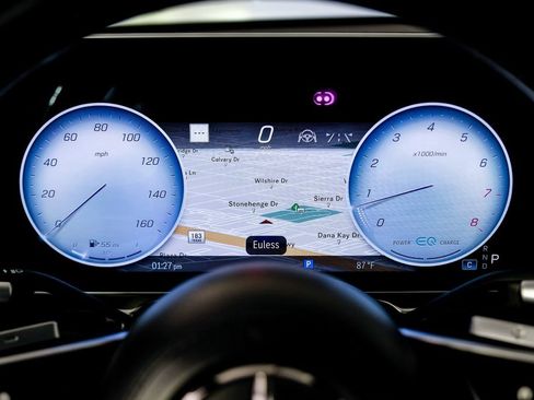 Used 2022 Mercedes-Benz S 580 4MATIC Sedan w/ AMG Line Package image 16