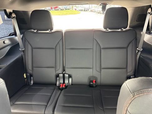 Certified 2022 Chevrolet Tahoe High Country AWD/4WD image 12
