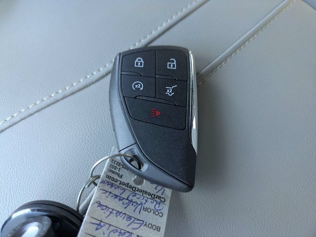 Used 2026 GMC Acadia Elevation w/ LPO, Floor Liner Package FWD image 32