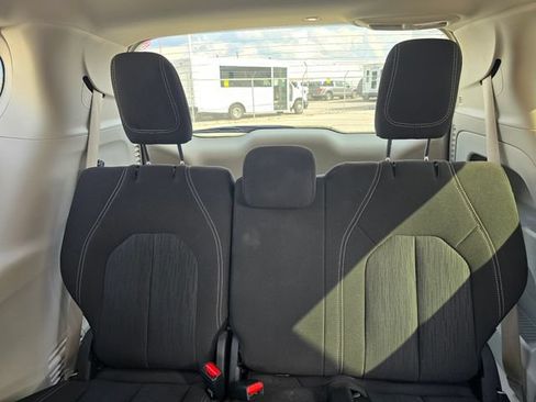 Used 2024 Chrysler Voyager LX FWD image 14