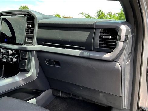 Used 2025 Ford F150 XLT w/ Equipment Group 302A MID AWD/4WD image 16