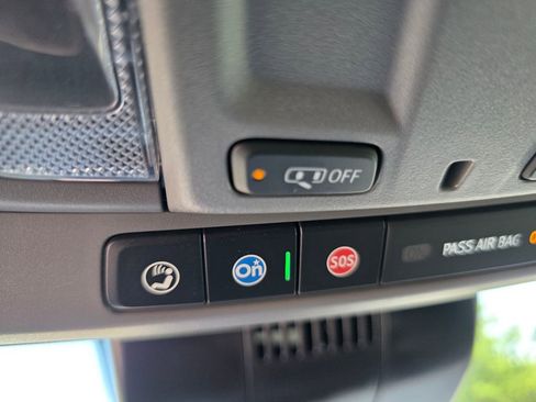 Certified 2025 Chevrolet Silverado 1500 RST AWD/4WD image 25