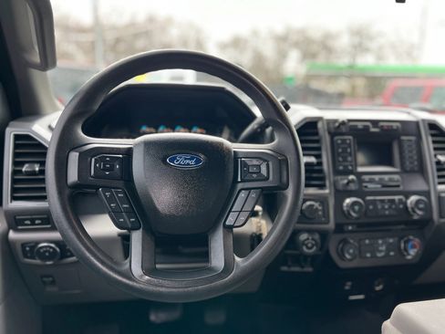 Used 2018 Ford F150 XLT w/ Max Trailer Tow Package image 8