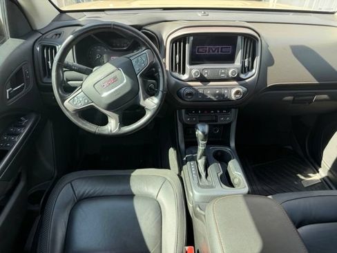 Used 2022 GMC Canyon AT4 w/ Trailering Package AWD/4WD image 9