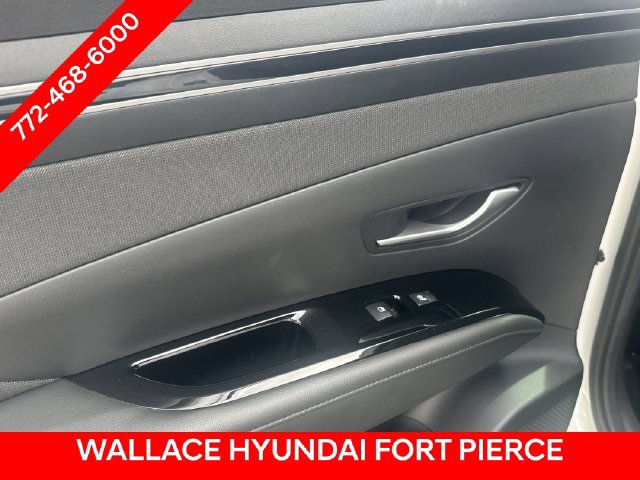 Used 2023 Hyundai Tucson Limited AWD/4WD image 13