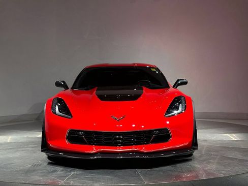 Used 2016 Chevrolet Corvette Z06 w/ Z07 Performance Package RWD image 4