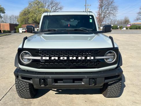 Used 2024 Ford Bronco Wildtrak image 10