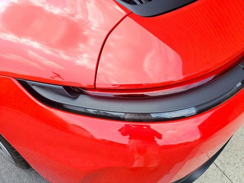 Certified 2025 Porsche 911 Carrera image 23