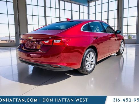 Used 2024 Chevrolet Malibu LT FWD image 33