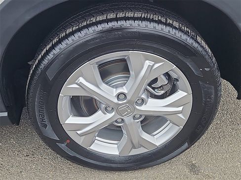 Certified 2023 Honda HR-V LX image 8