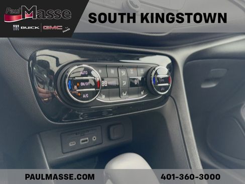 Used 2020 Buick Encore GX Select w/ Experience Buick Package image 14